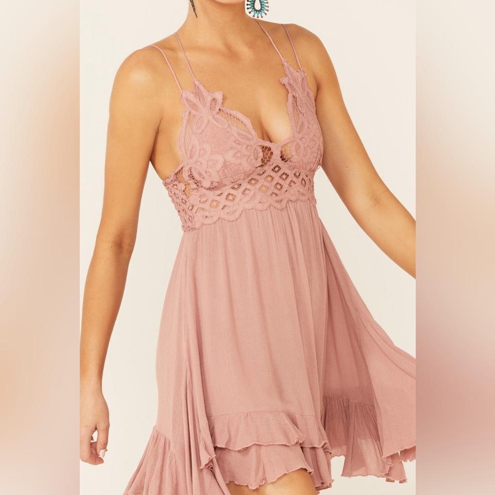 Free People Adella Mini Slip Medium in Rose